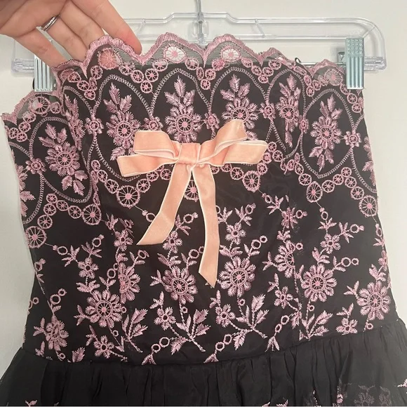 Betsey Johnson Black and Pink Strapless Dress - Picture 3 of 7